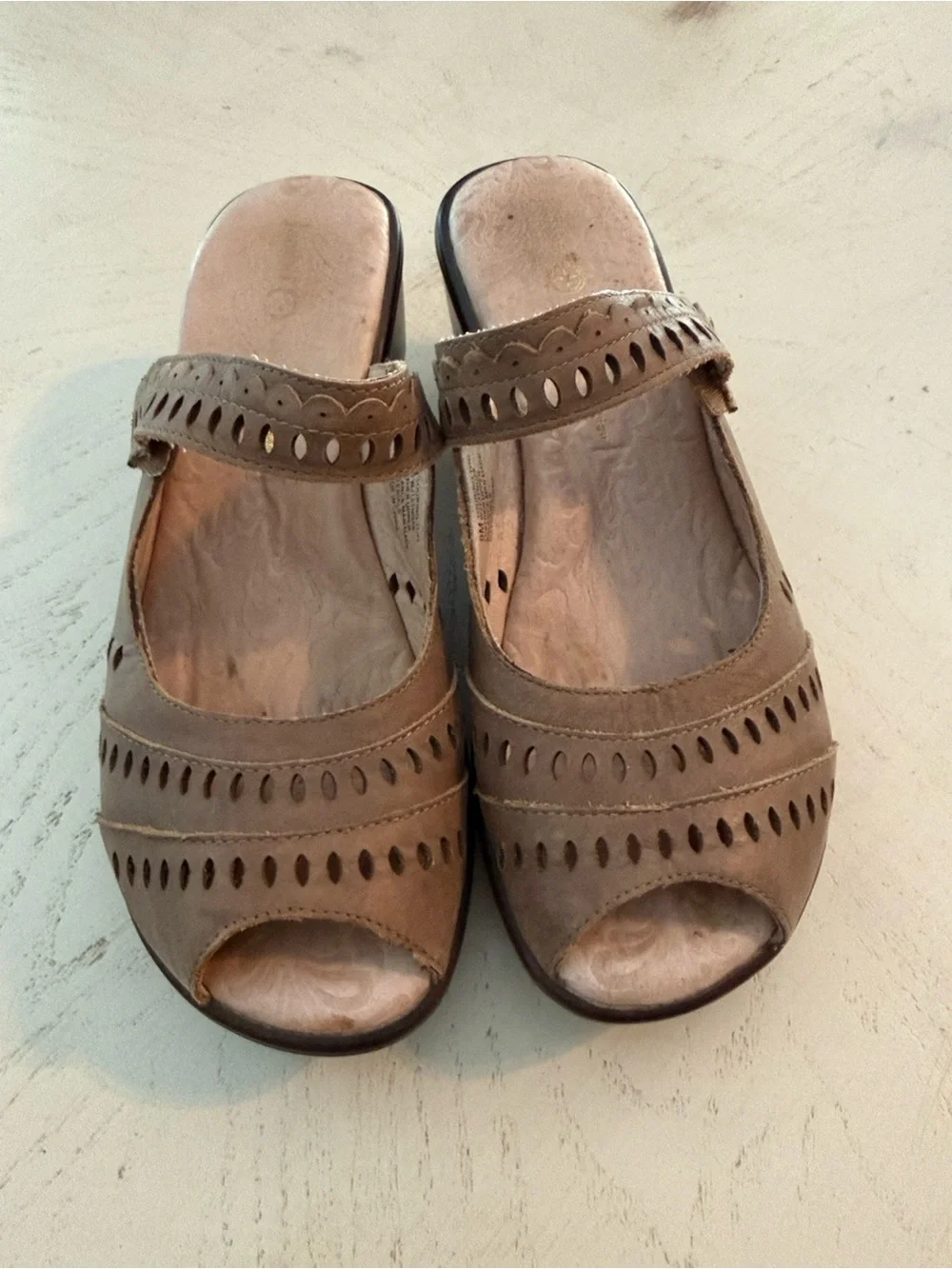 Jambu Leather Sport Wedge Peep Toe Sandals TOURING TOO Sz 9 Neutral Beige